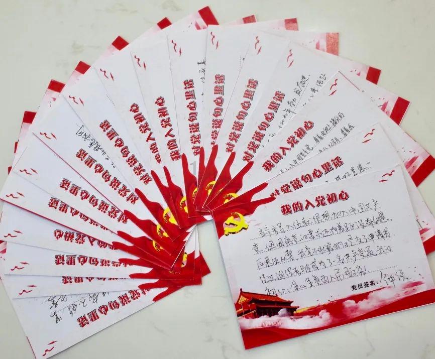 小个子女生想穿出少年感有哪些平价穿搭值得推荐？游戏画面